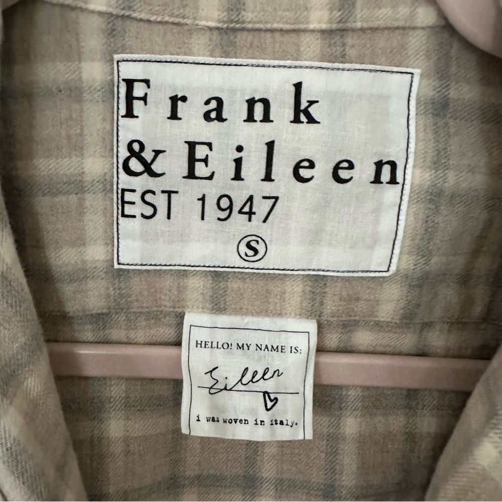 Frank & Eileen Eileen Relaxed Button-Up Shirt Small - Picture 4 of 10